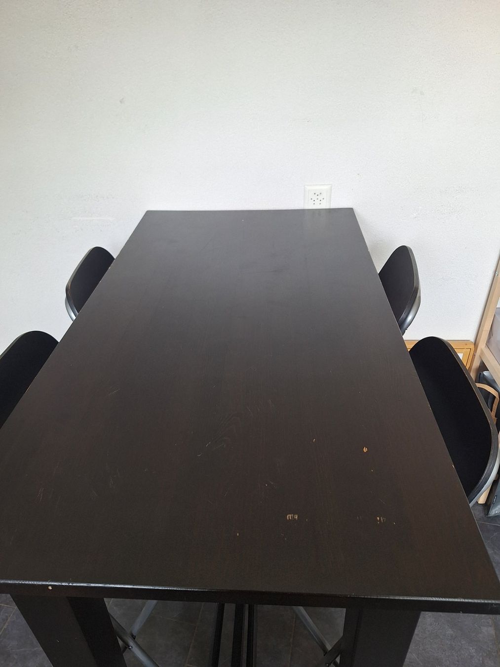 Ikea Tischset: schwarzer Bartisch mit 4 Stühlen – Gebraucht aus Bern von Michellee. 1