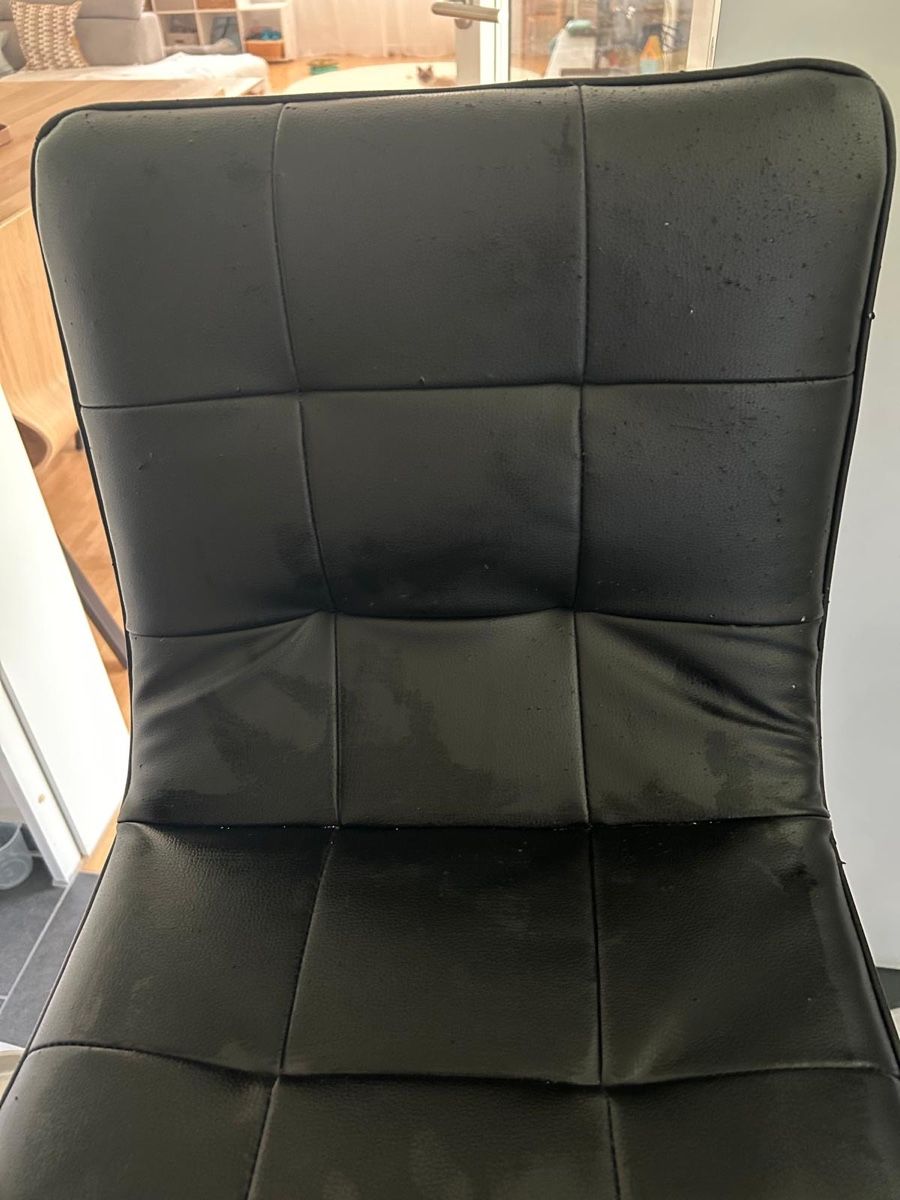 Tavoli: Ab 1.- Bartisch weiss und 2 Barhocker schwarz – Usato da Seuzach venduto da lb_collectr 2
