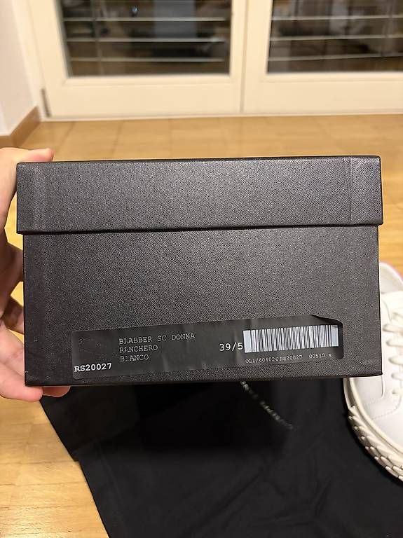 Scarpe da donna: Guiseppe Zanotti Sneaker weiss – Usato da Herisau venduto da ogkosta 4