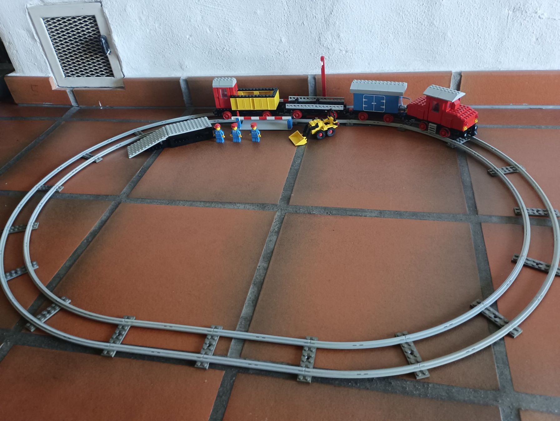 Lego Giocattoli: 7720 Diesel Freight Train Set, battery – Usato da Bremgarten AG venduto da redstar69