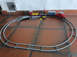 7720 Diesel Freight Train Set, battery