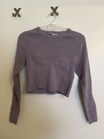 Pullover Clockhouse lila gerippt Grösse M wie NEU