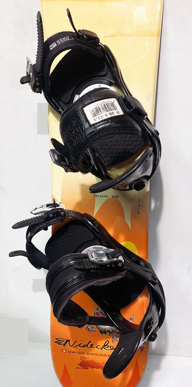 Nidecker Boards: Snowboard NIDECKER GROM     98 cm – D'occasion à Brüttisellen par SkiverkaufStepan 1