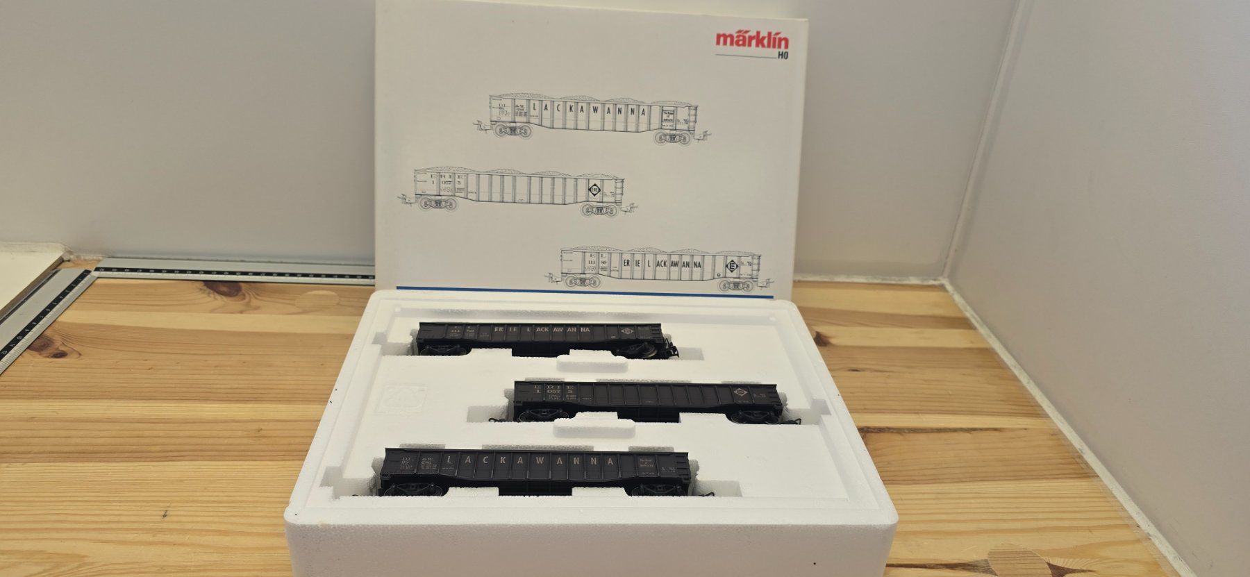 Märklin Modellini di ferrovie: Märklin 47741 Wagen-Set ´Anthrazitkohle-Transport´ – Nuovo (secondo la descrizione) da Büsserach venduto da ModellbahnDepot 1