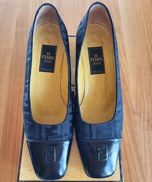 Fendi Scarpe da donna: FENDI Damenschuhe Grösse 38 – Usato da Henggart venduto da Purzel7798 2