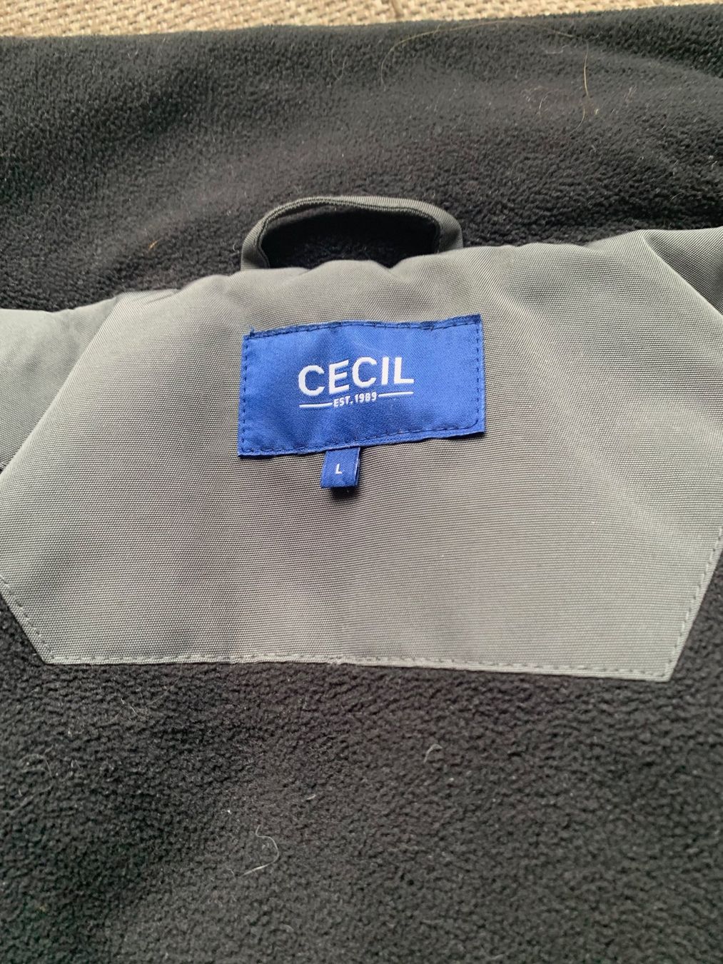 Cecil Giacche: Cecil Jacke Damen Grösse L Farbe grau – Usato da Kirchdorf AG venduto da coco123 4