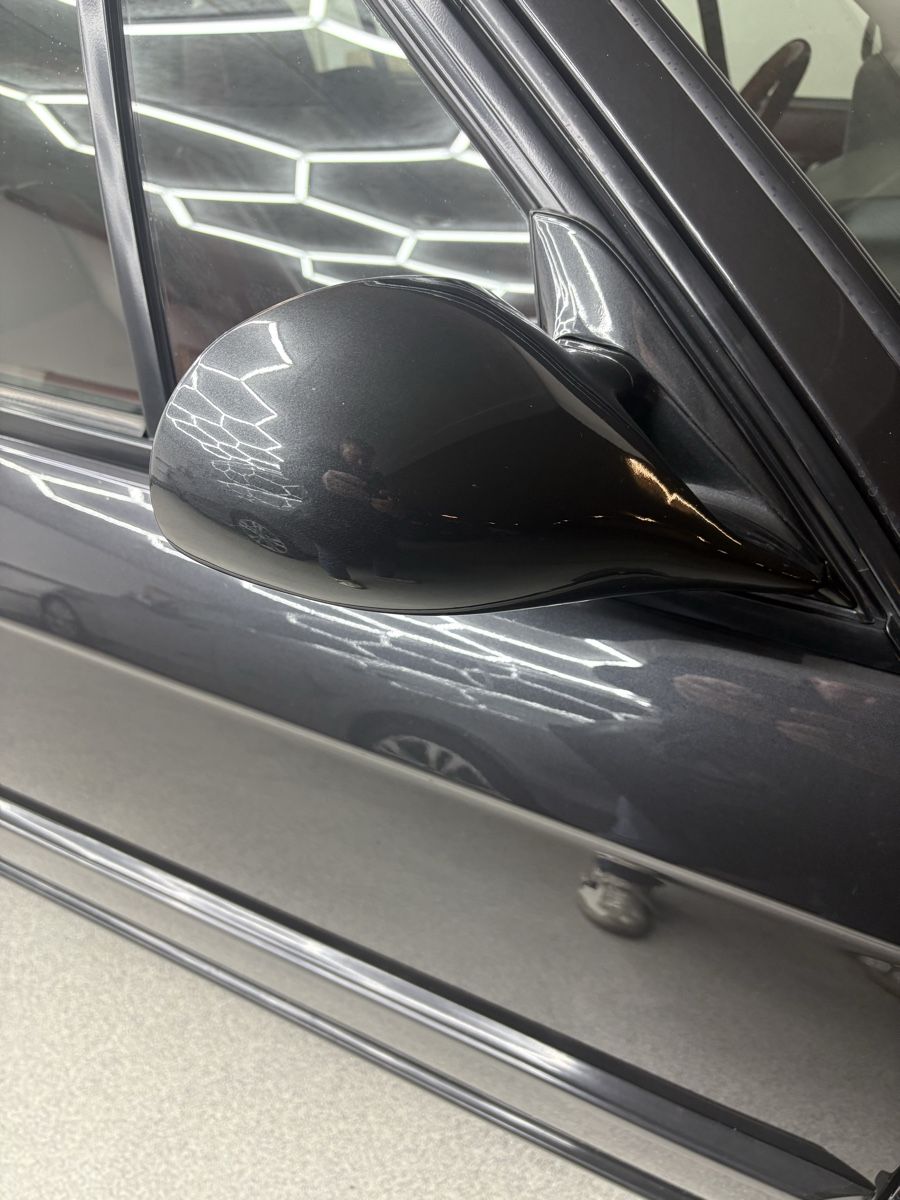 BMW Tutti pezzi di ricambio auto: E30 M3 Spiegel – Usato da Schaffhausen venduto da bossi230769 2