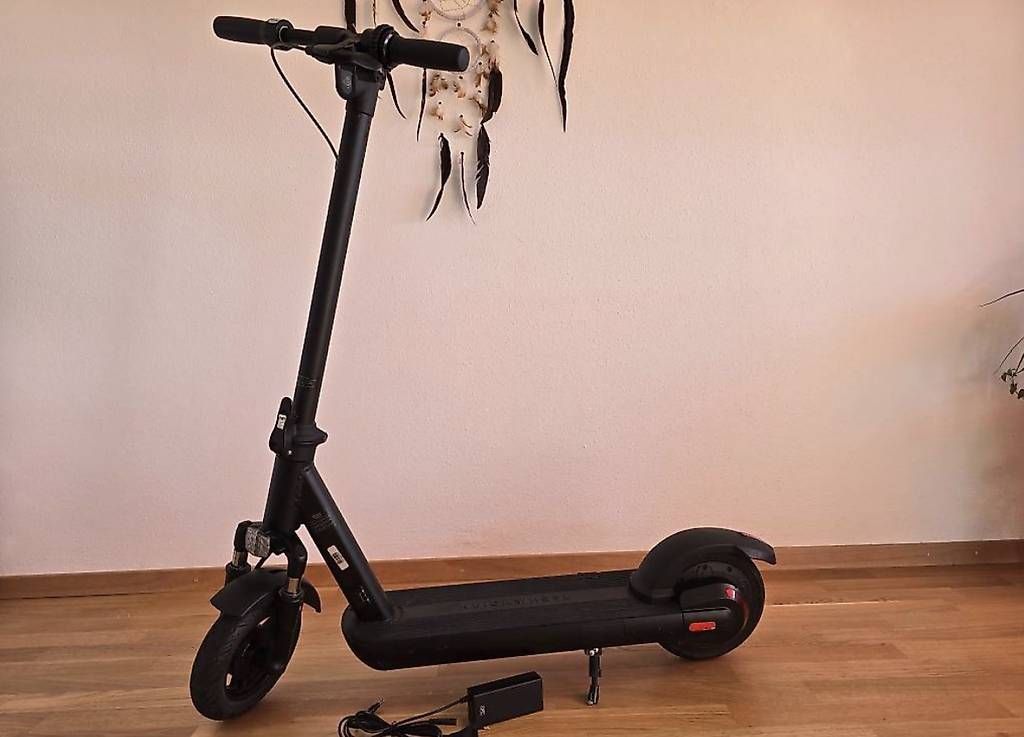 Kickboard: Trotinette électrique kuickwheel sc-1 PRO – Usato da Morges venduto da bir_9rsr 3
