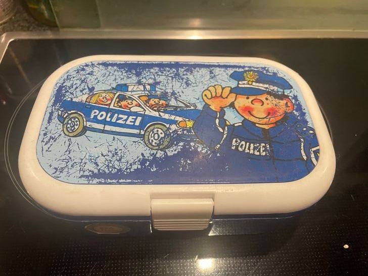 Contenitori & Simili: Polizei Znünibox Brotdose blau – Usato da Bergdietikon venduto da antovale
