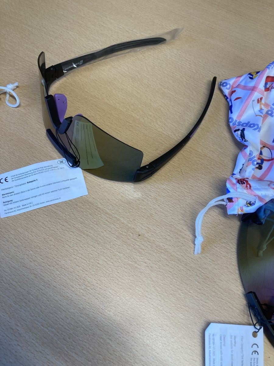 Brillen & Gläser: 2 Sonnenbrillen – Neu und originalverpackt aus Niederuzwil von Miami1999 4