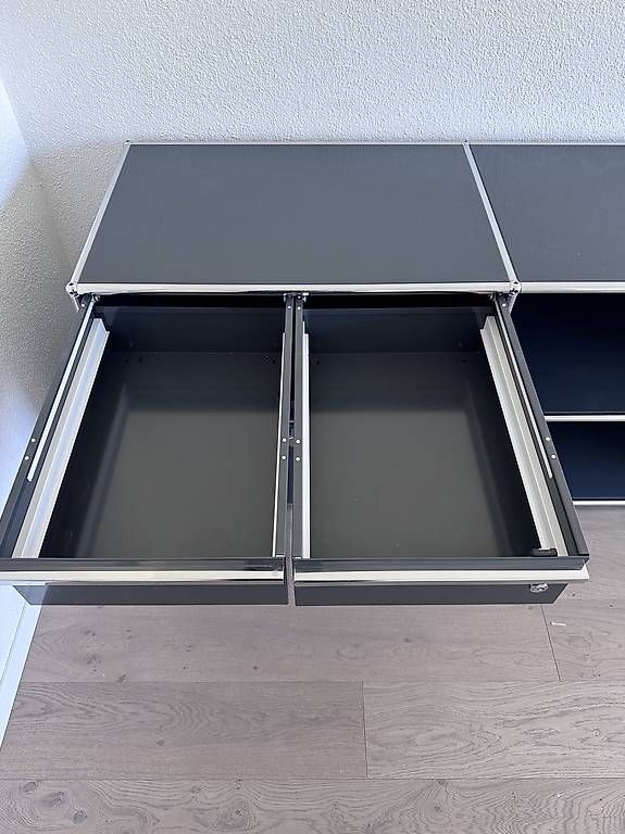 USM Cassettiere: USM Haller Sideboard Regal – Usato da Kriens venduto da saintstone 1