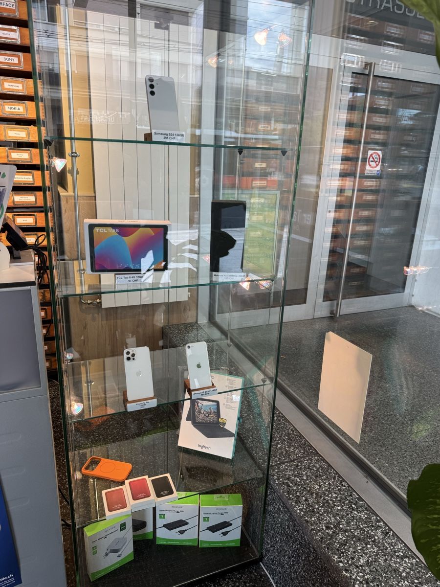 Vitrines: Original Seil-Vitrine Glaströsch/Deignklassiker – D'occasion à Bern par Belli03 6