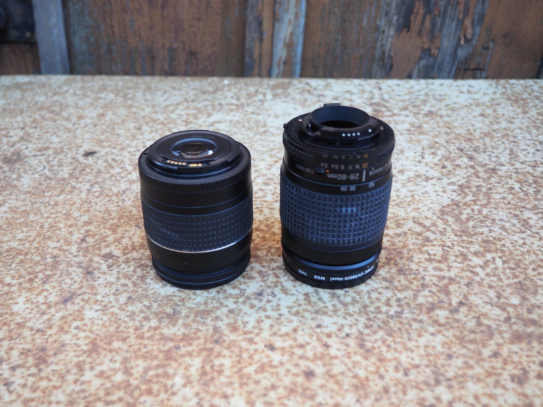 Canon Obiettivi: Nikon, Canon: je 1 Objektiv – Difettoso da Schänis venduto da Wewu