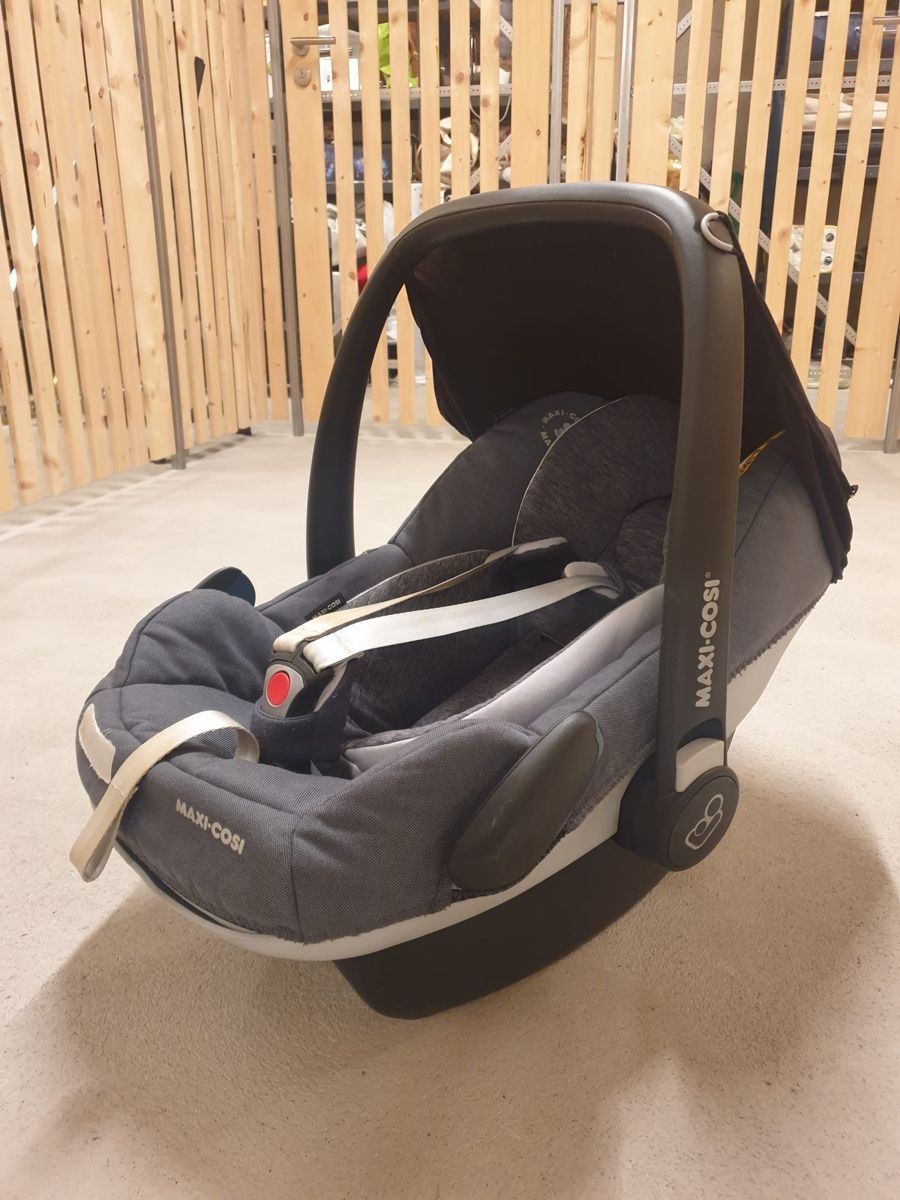 Maxi-Cosi Seggiolini per auto: Maxi-Cosi Babyschale Pebble Pro i-Size, gebraucht – Usato da Rapperswil SG venduto da clemi81