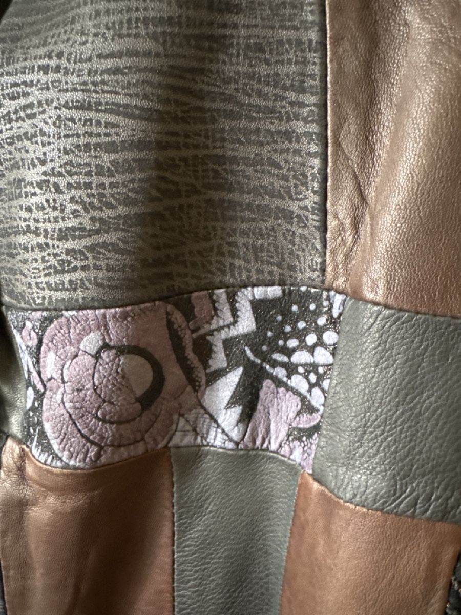 Giacche & Cappotti: Coole Kinder-Lederjacke Patchwork- Vintagestyle Neu – Nuovo e nell'imballaggio originale da Seuzach venduto da CarmelinaFerraris 5