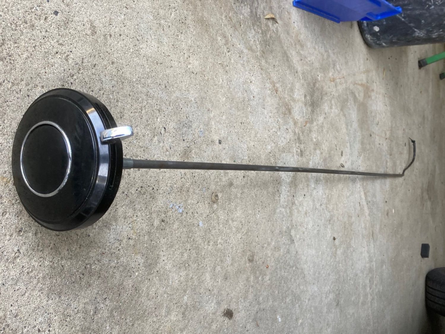 Triumph Tutti pezzi di ricambio auto: Triumph TR Hupe-/Blinker-Einheit – Usato da Zielebach venduto da ZIGER02