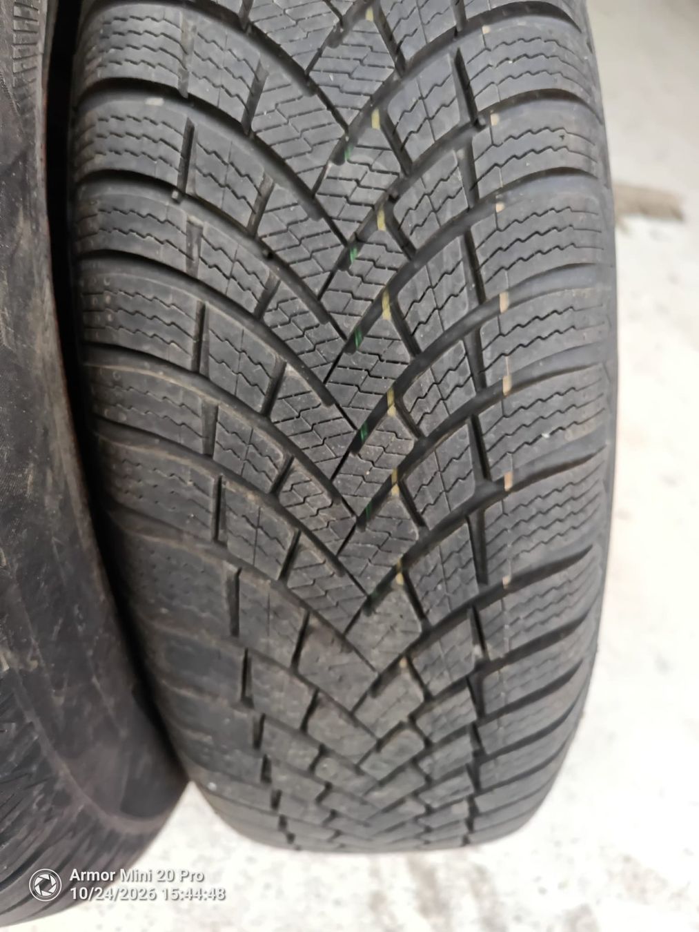 Toyota Pneumatici & Ruote complete: Räder 215/70 R16 – Usato da Weesen venduto da sowieso06 4
