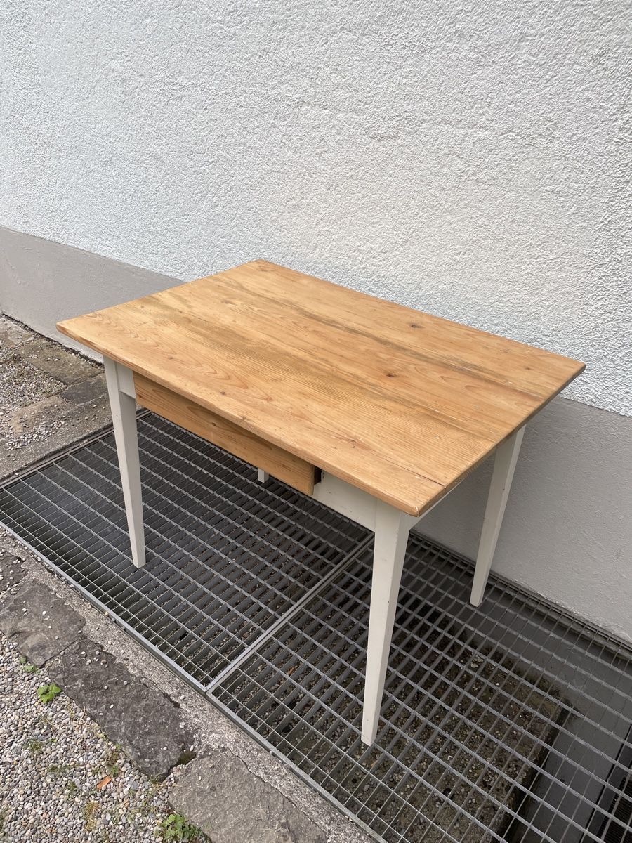 Tables: Vintage Holztisch – D'occasion à Zürich par Eva.Schneider 3