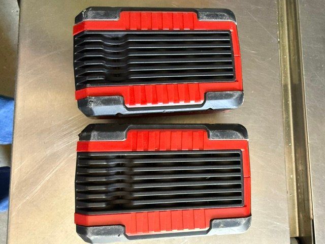 Einhell Caricatori & Batterie: Einhell Akku 18 V 3Ah PXC Plus Twinpack – Usato da Oensingen venduto da Shop5000 1