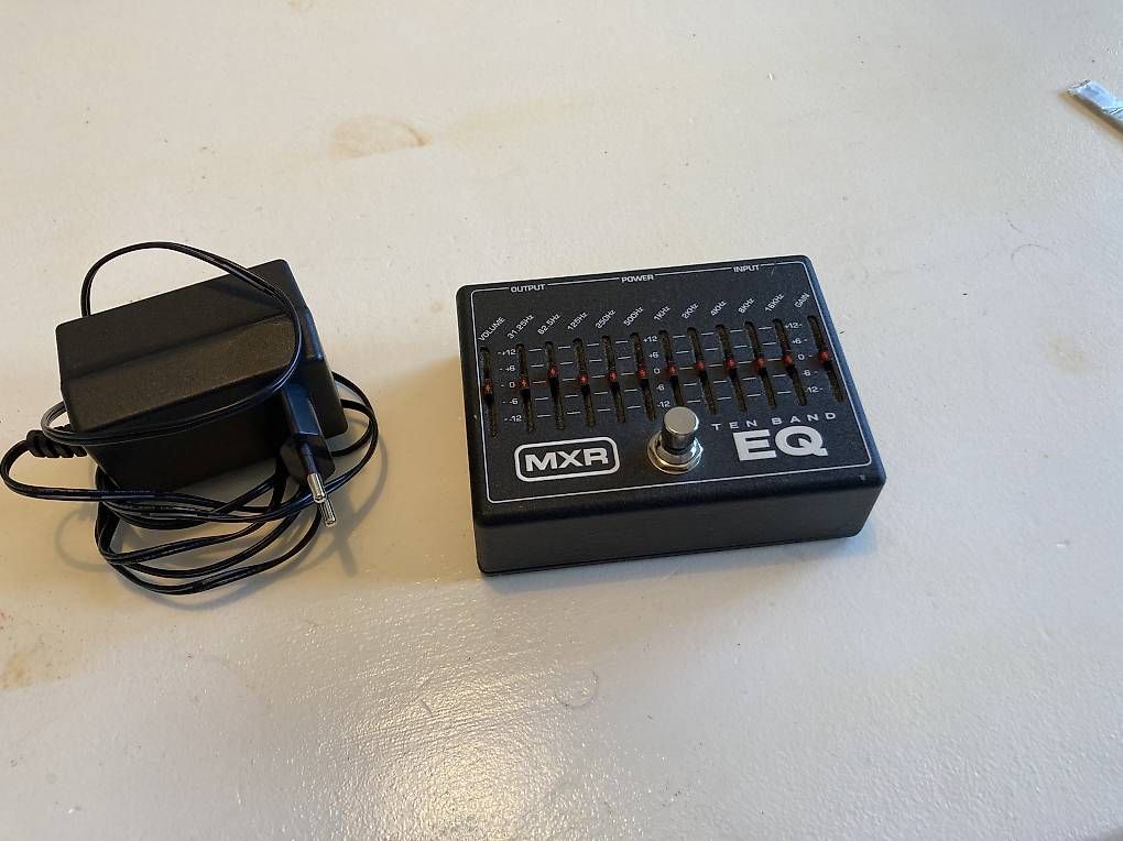 Musikinstrumente: MXR M108 Ten Band EQ + alim. – Gebraucht aus Boudry von jack067 1