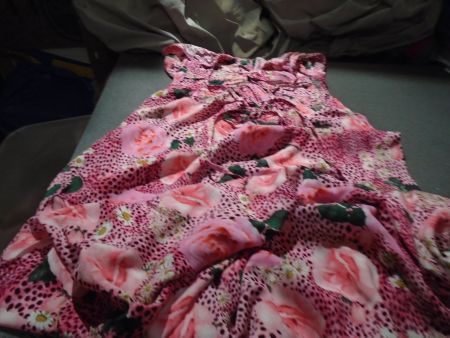 Kleid ca. Grösse S, rosa/Blumenmuster