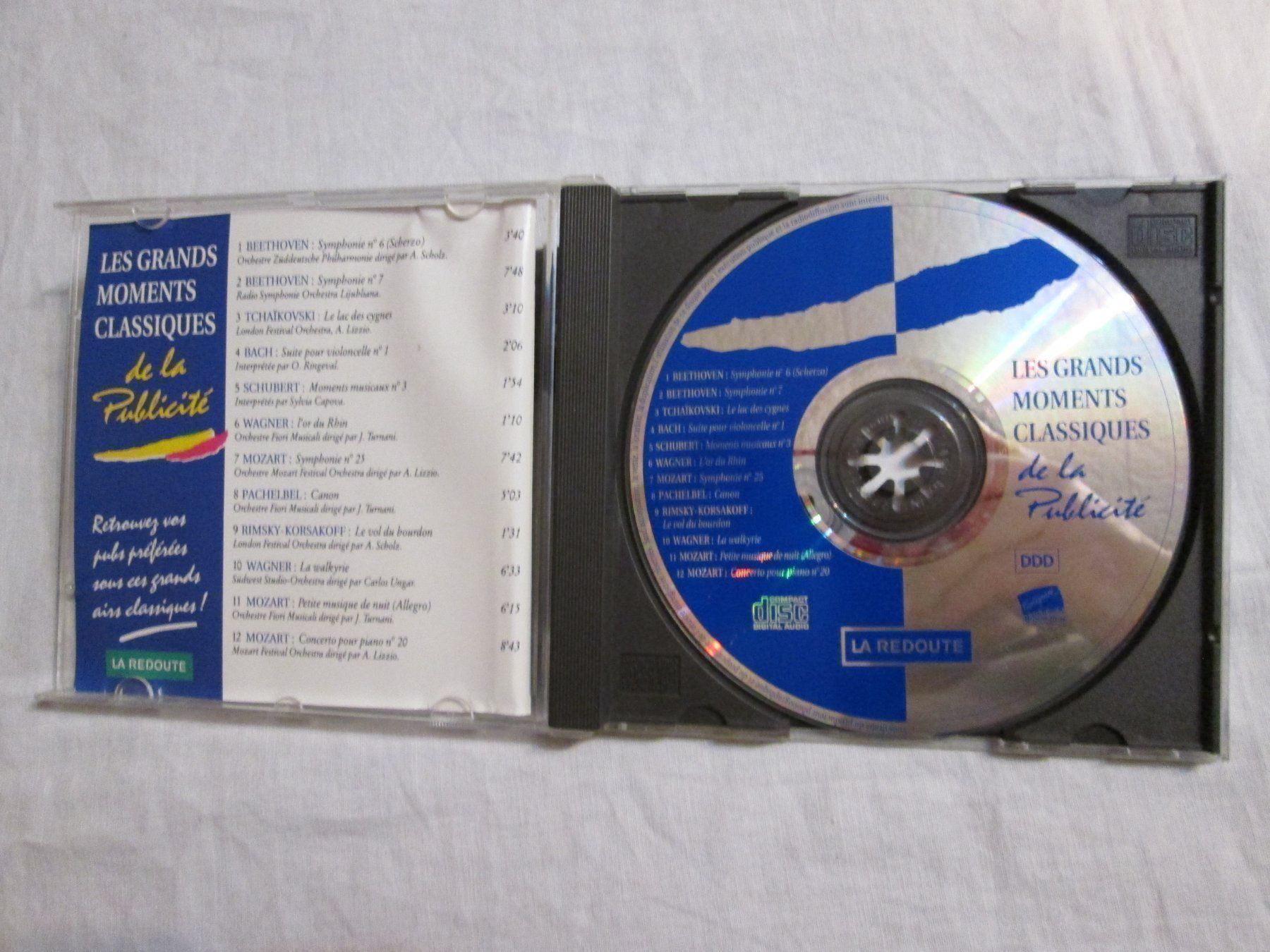 CD: CD LES GRANDS MOMENTS CLASSIQUES – Usato da la Chaux-de-Fonds venduto da Lampe 1