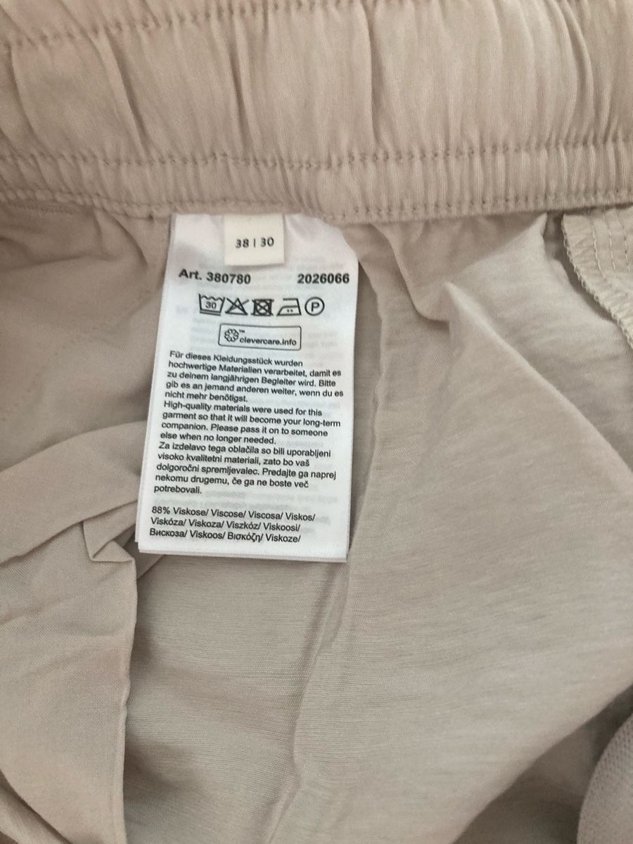 Pantaloni: fabrikneue Sommerhose, Gr. 38 – Nuovo e nell'imballaggio originale da Otelfingen venduto da pat_8jmb 5