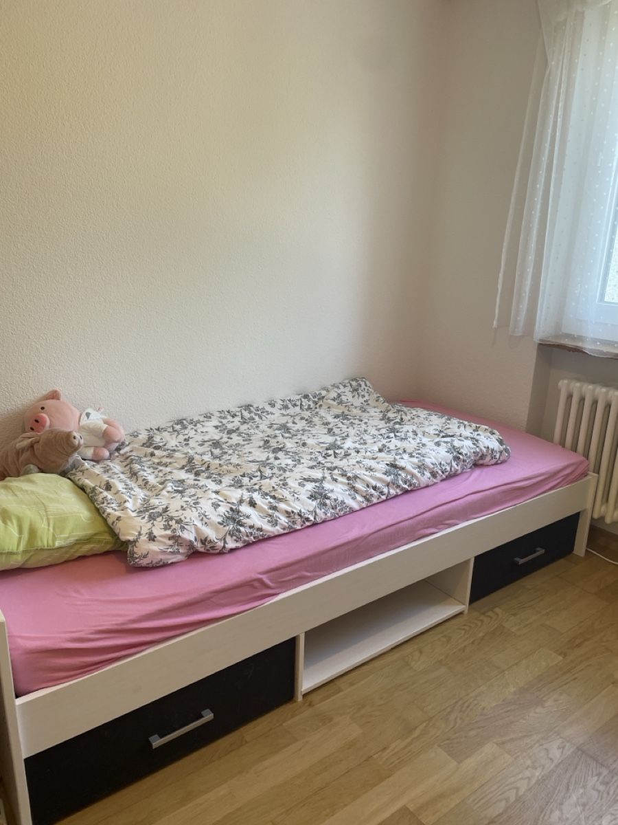 Betten: Bett – Gebraucht aus Rüfenacht BE von Edinas_shop