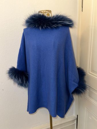 Edler Kaschmir-Poncho mit Pelzbesatz, Gr One Size