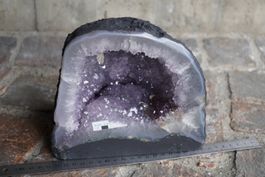 Amethyst   Druse  4.86g    16cm x 19cm   Traumstück 3.2.1