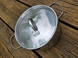 Metall: Edelstahltopf SIGG 2003