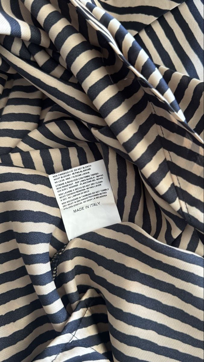 Vestiti: Wunderschönes italienisches Kleid – Usato da Schaffhausen venduto da R_Muzh 4