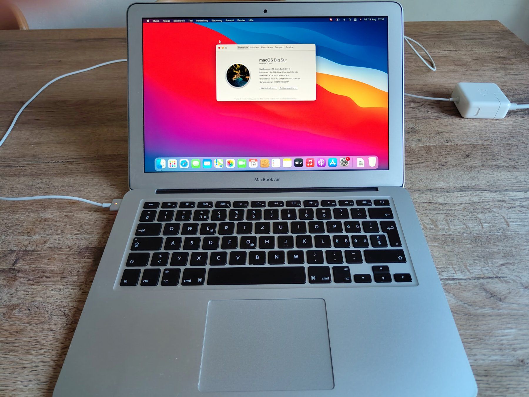 Apple Notebook: MacBook Air 13-inch – Usato da Sursee venduto da mim_9th5 2
