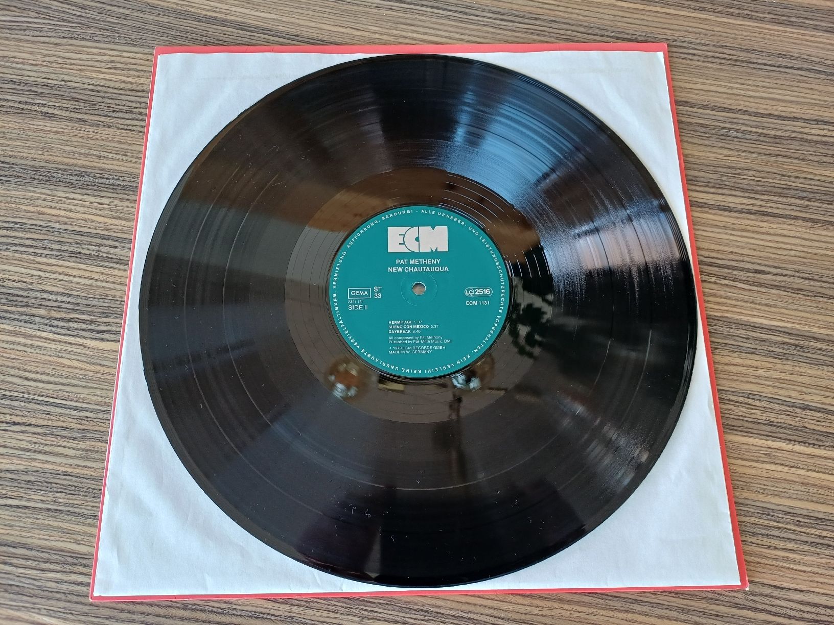 Dischi in vinile: Pat Metheny "New Chautauqua" LP – Nuovo (secondo la descrizione) da Begnins venduto da Drastic-Sound 2