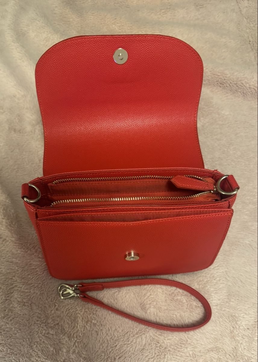 Valentino Borse da donna: Rote Tasche von Valentino mit Fransen – Usato da Sissach venduto da User_2405 1