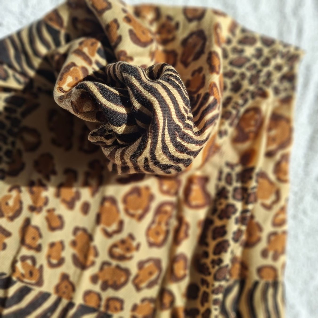 Foulard & Sciarpe: Anschmiegsamer Schal – Usato da Stäfa venduto da meridianum 2