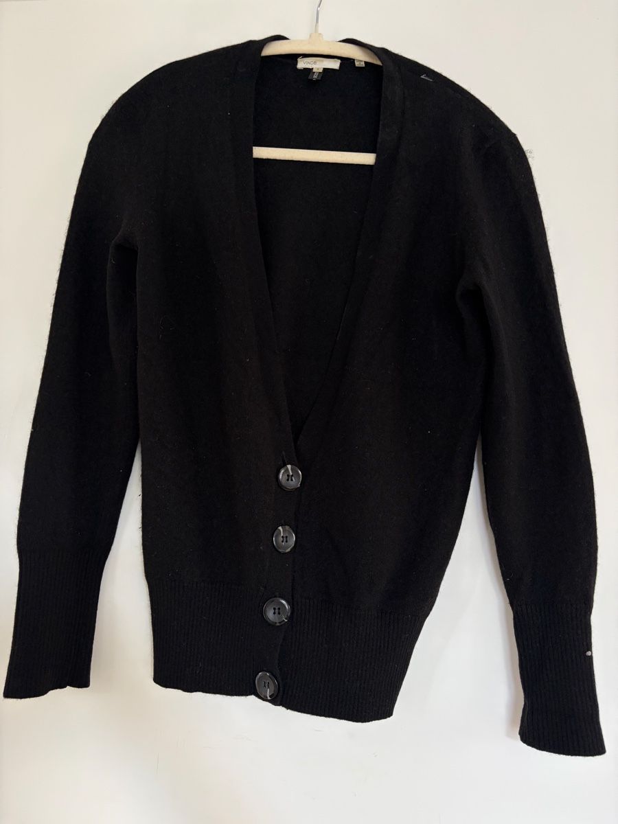 Maglioni & Felpe: 100% Kashmere Pullover Gr S mit Loch – Usato da Bern venduto da nik_2kbk
