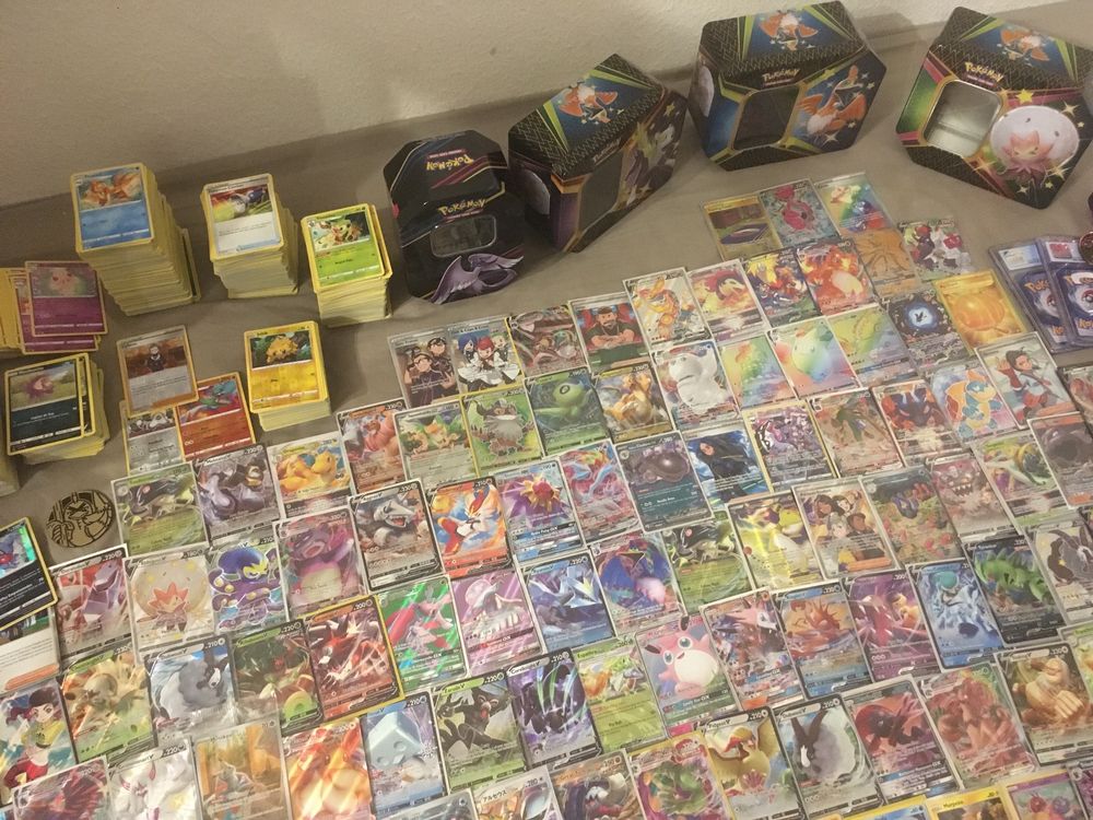 Cartes à Collectionner Pokémon Coffret Premium Lucario V Star - Carte à