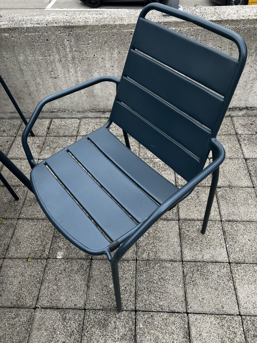 Pfister Set de table et chaises: Gartentisch mit 6 Stühlen dunkelblau  – Neuf (Voir description) à Buchs ZH par car_z6r2 3