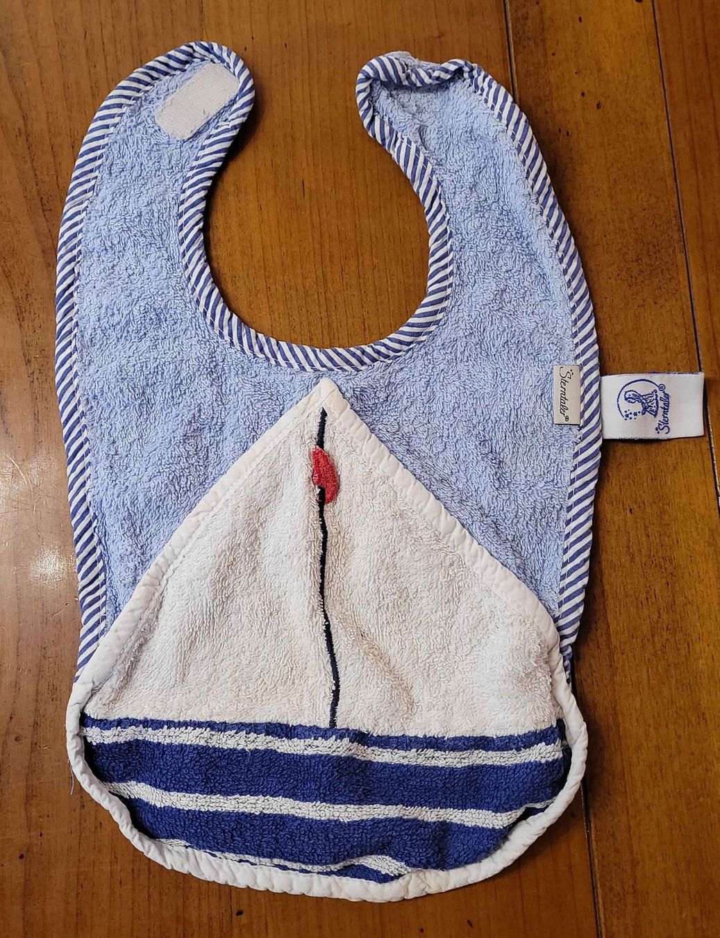 Repas pour bébés: Sterntaler Lätzchen blau Baumwolle Segelboot – D'occasion à Bözberg par Dave17