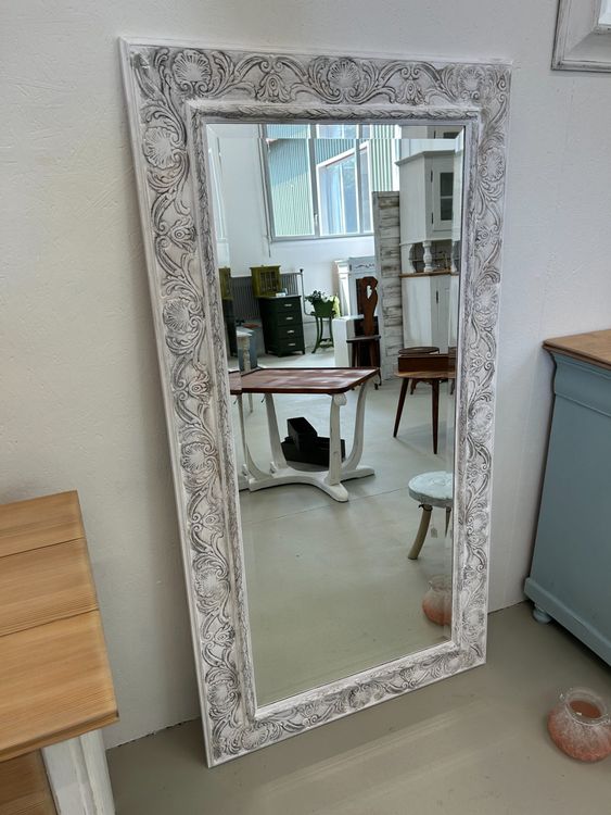 Spiegel, groß, mit shabby-chic Rahmen in München - Schwabing-West