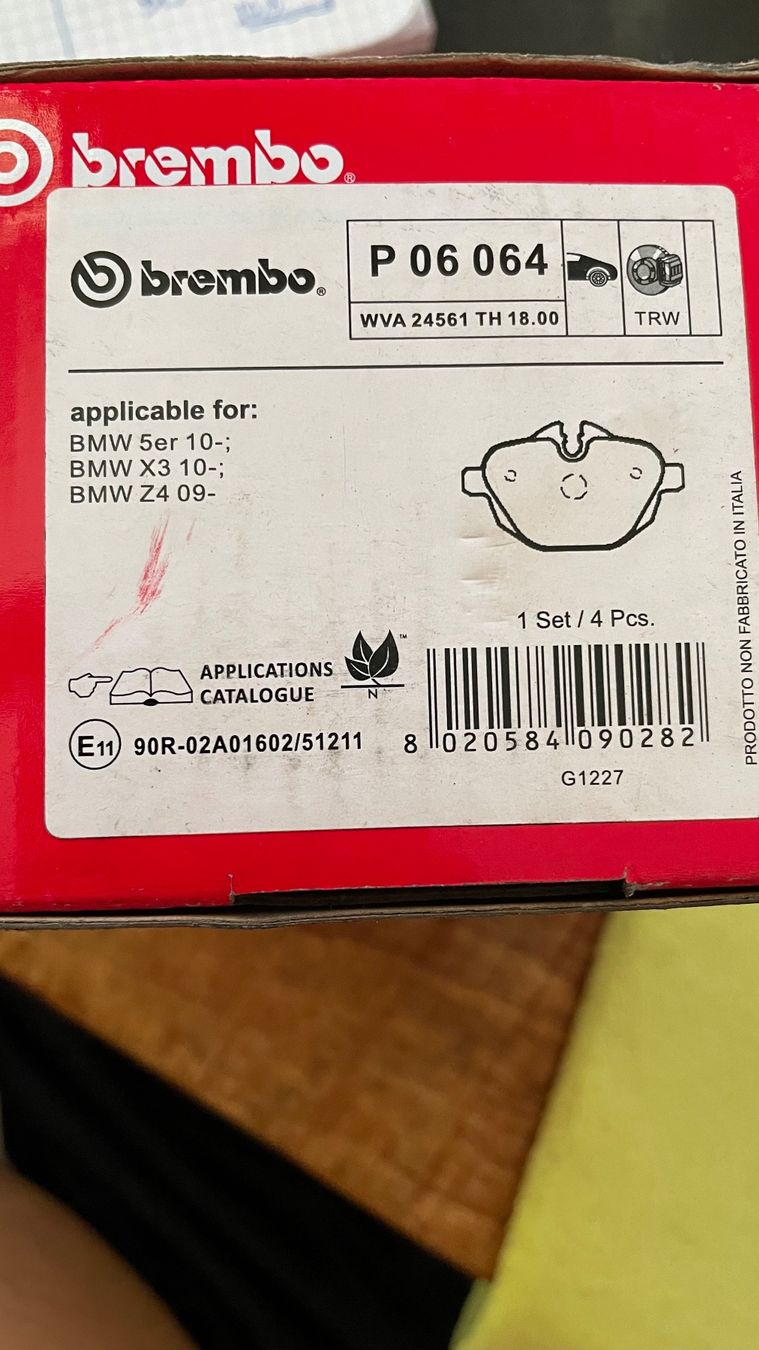 Brembo Tutti pezzi di ricambio auto: BREMBO P06 064 Bremsbeläge – Nuovo e nell'imballaggio originale da Dietikon venduto da LeoGalizzi