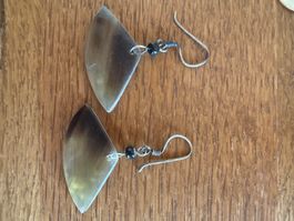 Modeschmuck (Hänckel für ins Ohr ist aus silber)