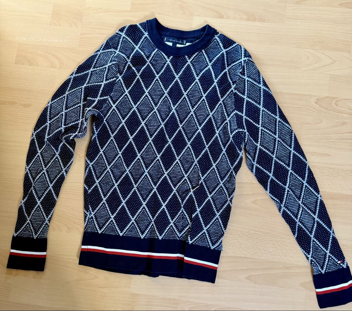 Tommy Hilfiger Maglioni & Felpe: 2 Pullover blau gemustert Strick gebraucht – Usato da Fribourg venduto da Fmia 1