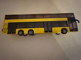 PETIT BUS A DEUX ETAGES