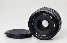 Nikon Serie E Objektiv 35mm 1:2,5