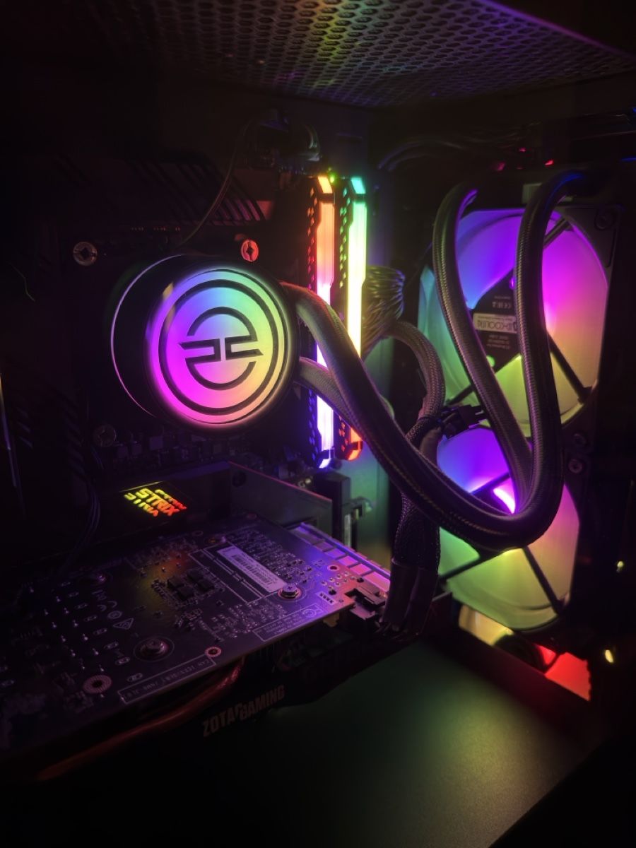 PCs: Gaming PC in Top Zustand! – Gebraucht aus Horgen von robin25 4