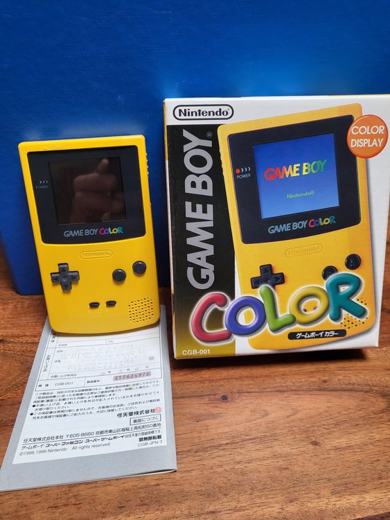 GAME BOY COLOR KONSOLE (Gebraucht) in Schönenberg ZH für CHF 117 – mit ...