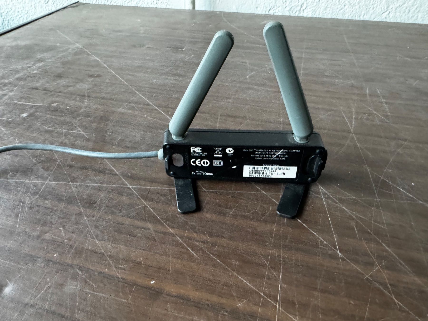 Microsoft Laufwerke & Adapter: Xbox 360 Wireless Netzwerkadapter - Top Zustand! – Gebraucht aus Arisdorf von comestibles 1