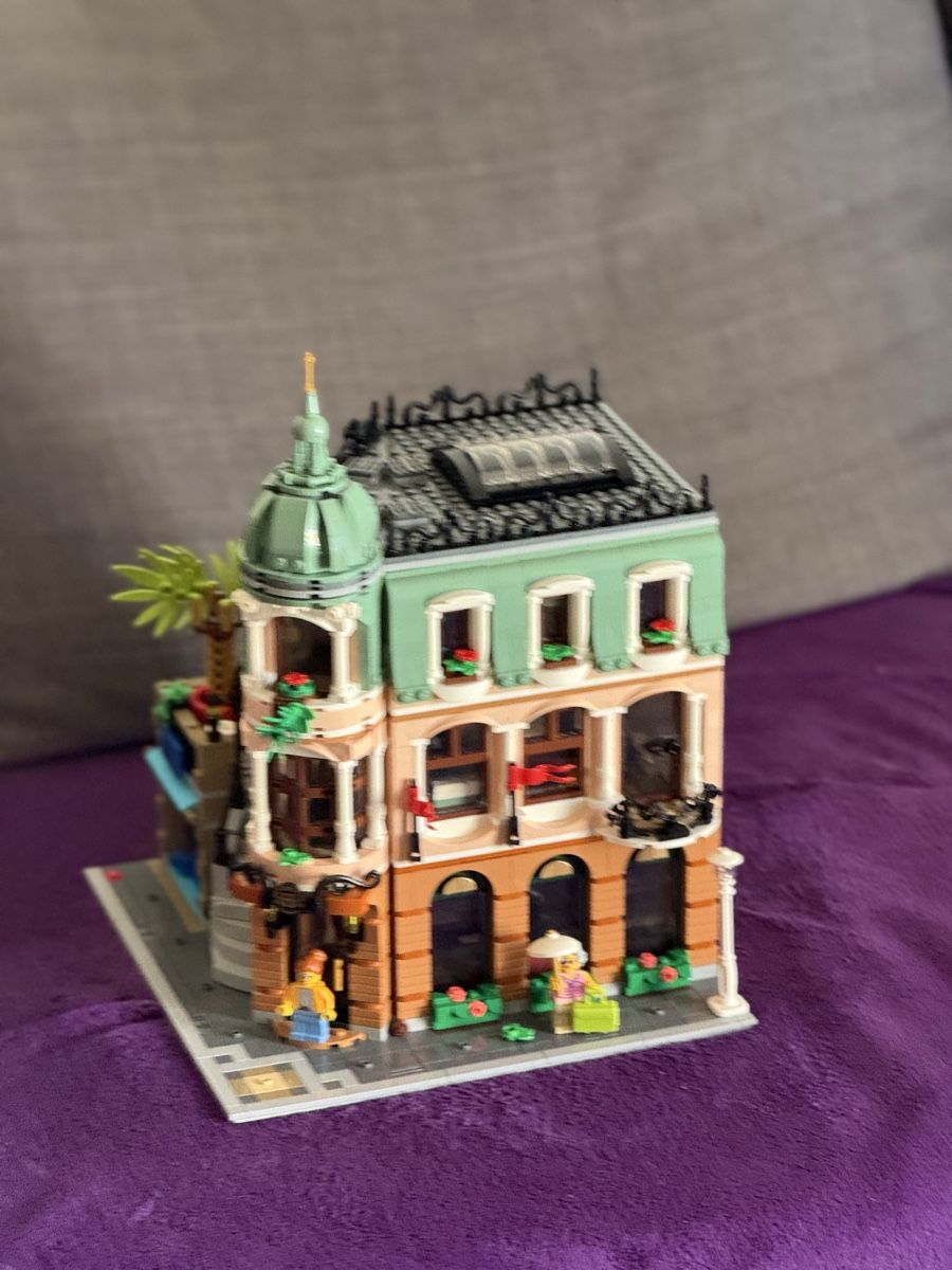 Lego Kit di costruzioni: Lego Boutique Hotel – Usato da Olten venduto da isa_9tm8 2